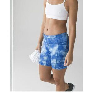 Lululemon Speed Track Short Tidal Trip Pipe Dream Blue Size 2 EUC